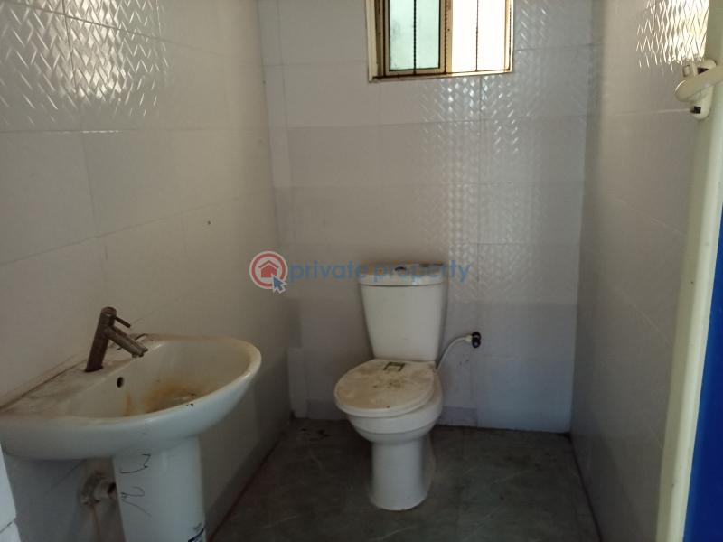 2 bedroom Block Of Flats For Rent United Estate, Sangotedo Ajah Sangotedo Lagos - 13