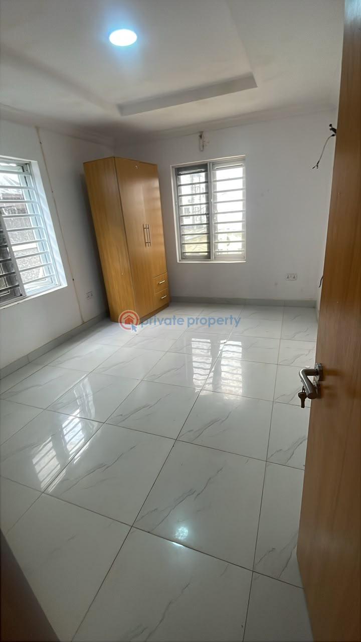 2 bedroom Block Of Flats For Rent Olowora Omole Phase 2 Extension Olowora Ojodu Lagos - 5