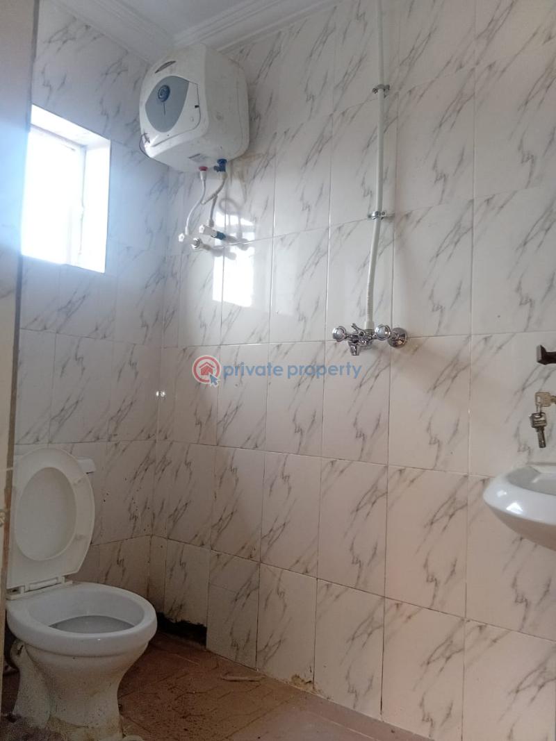 2 bedroom Block Of Flats For Rent Iletuntun, Jericho Extension Ibadan North West Oyo - 2