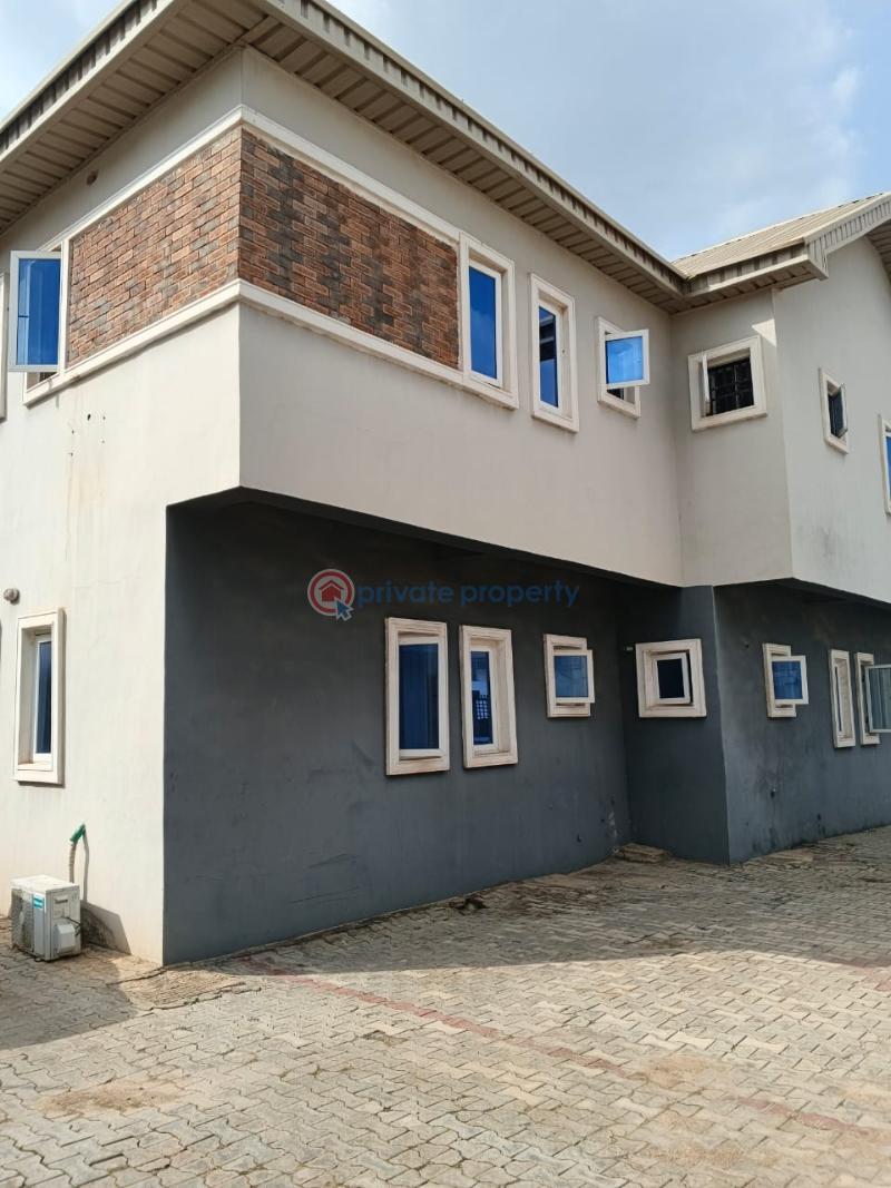 2 bedroom Flat & Apartment For Rent Oluode Est Oluyole Estate Ibadan Oyo - 4