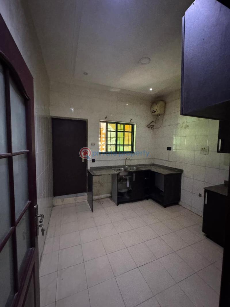 2 bedroom Flat & Apartment For Rent Lekki Phase 1 Lagos - 6