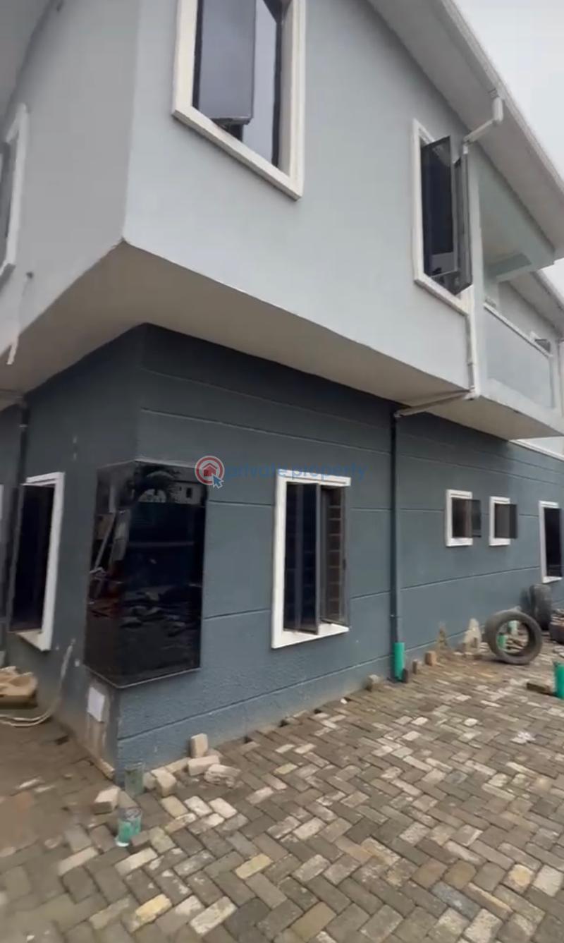 2 bedroom Block Of Flats For Rent Happy Land Estate Sangotedo Ajah Lagos - 4