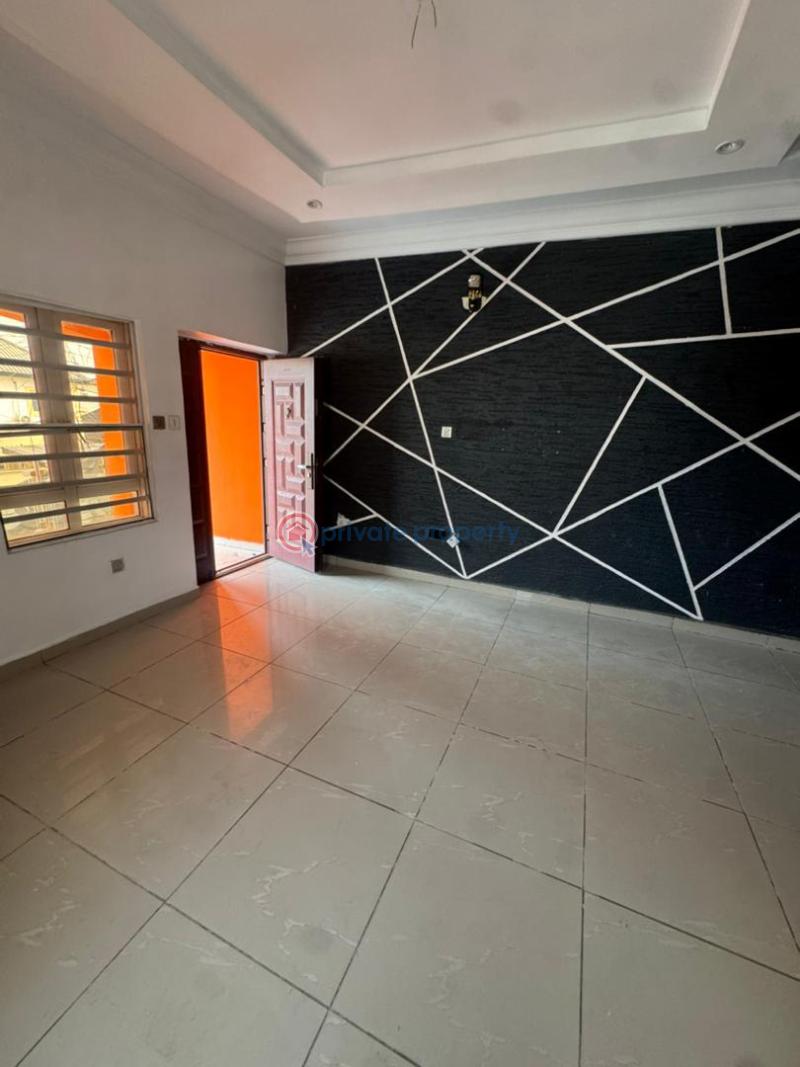 2 bedroom Block Of Flats For Sale Sangotedo Lagos - 5