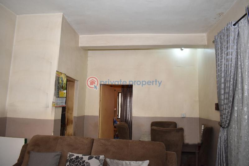 2 bedroom Block Of Flats For Sale By Old Tantalizer Garki II Abuja Phase 1  - 5