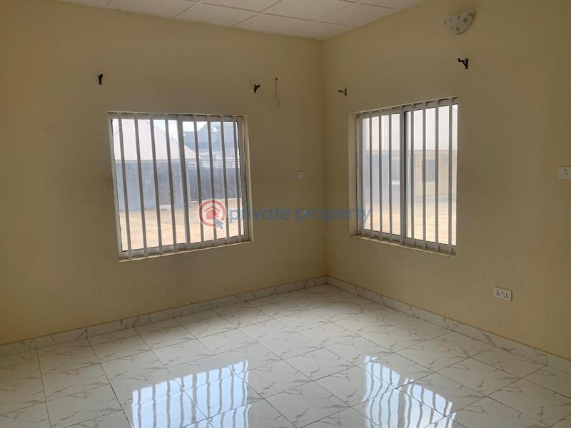 2 bedroom Block Of Flats For Rent Charity Drive, Akoto, Elebu, Akala Express, Ibadan Akala Express Ibadan Oyo - 2