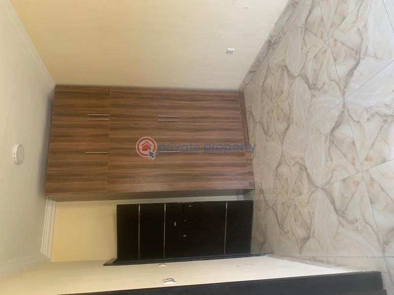 2 bedroom Block Of Flats For Rent New Road Idado Lekki Lagos - 8
