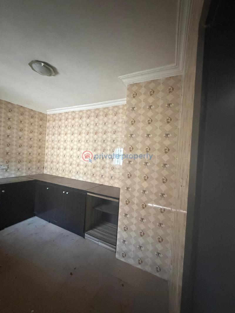 2 bedroom Block Of Flats For Rent Kolapo Ishola Akobo Ibadan Oyo - 4