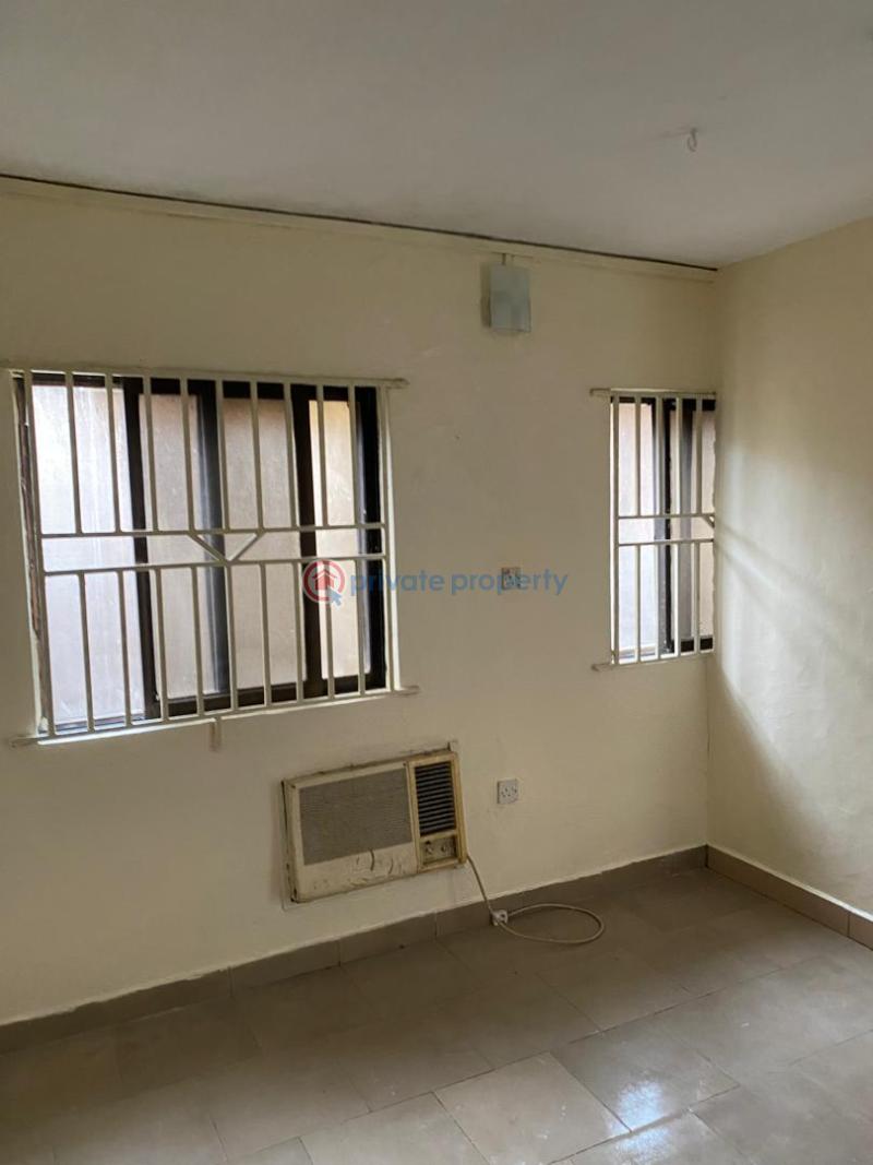 2 bedroom Block Of Flats For Rent Off Lawanson/ojuelegba Road Ojuelegba Surulere Lagos - 0