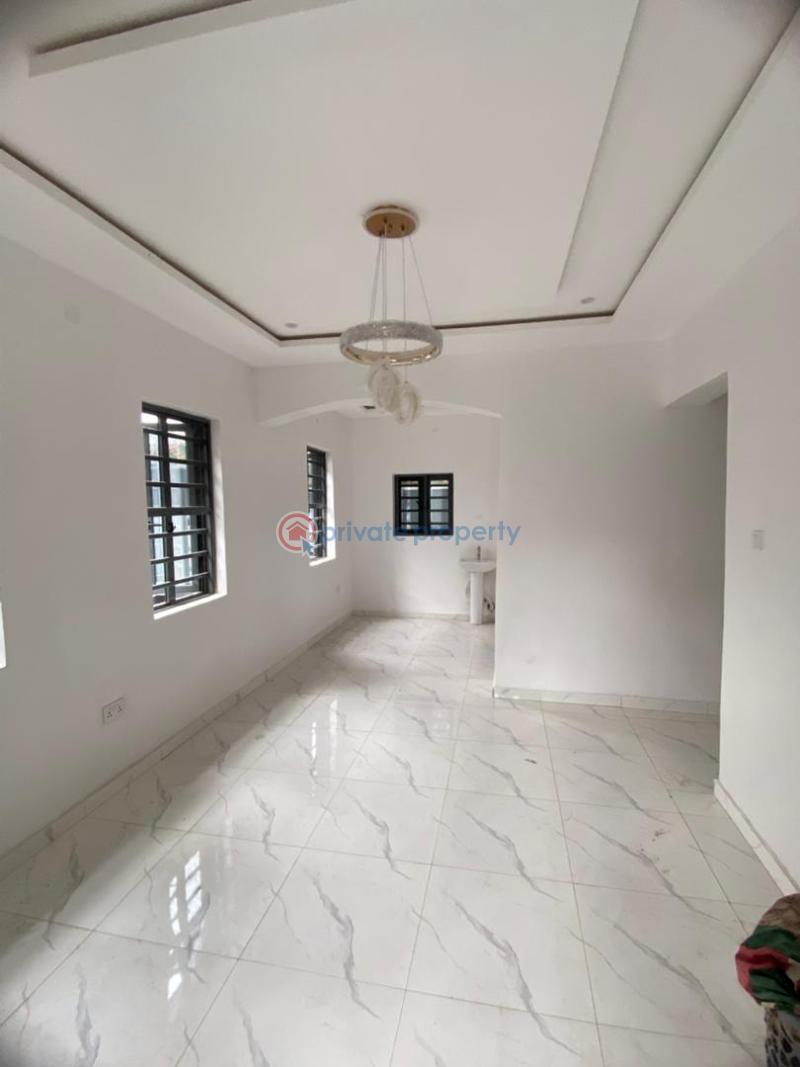 2 bedroom Block Of Flats For Rent Hassan Block, Elebu, Akala Express, Ibadan Akala Express Ibadan Oyo - 2