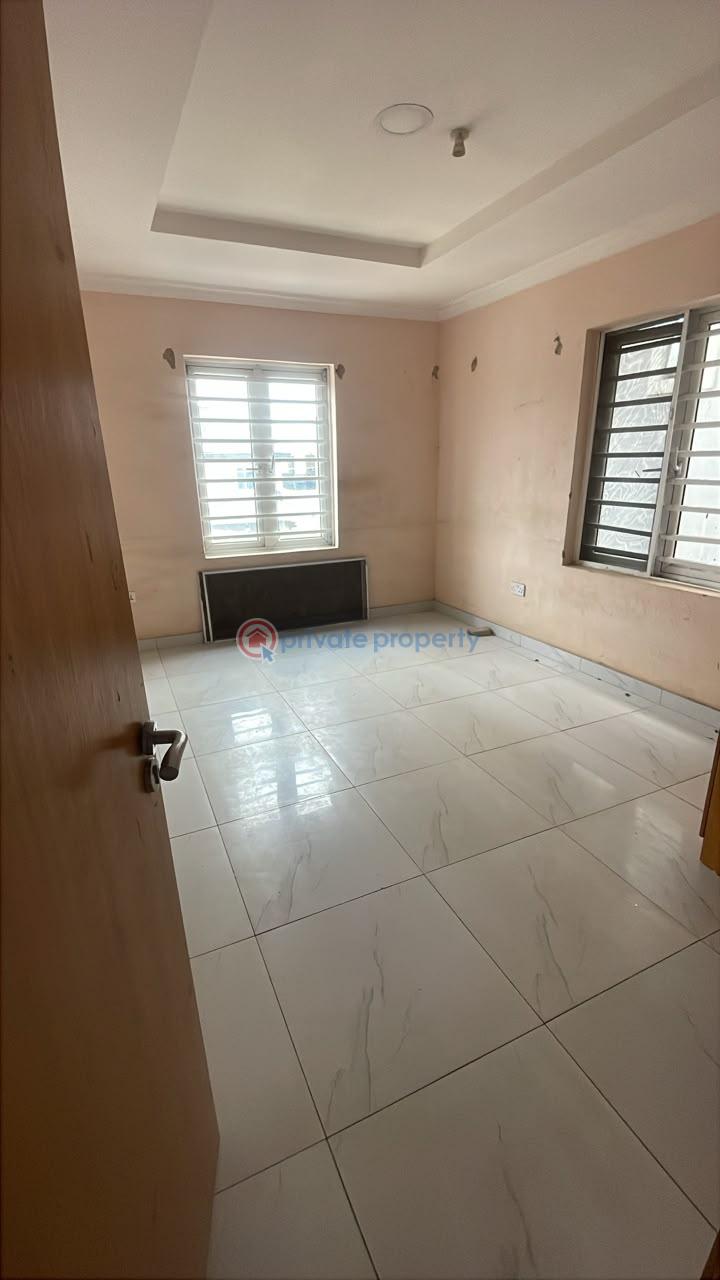 2 bedroom Block Of Flats For Rent Olowora Omole Phase 2 Extension Olowora Ojodu Lagos - 7