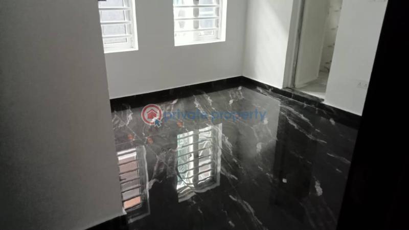 2 bedroom Block Of Flats For Rent Itire-Ikate Surulere Lagos - 10