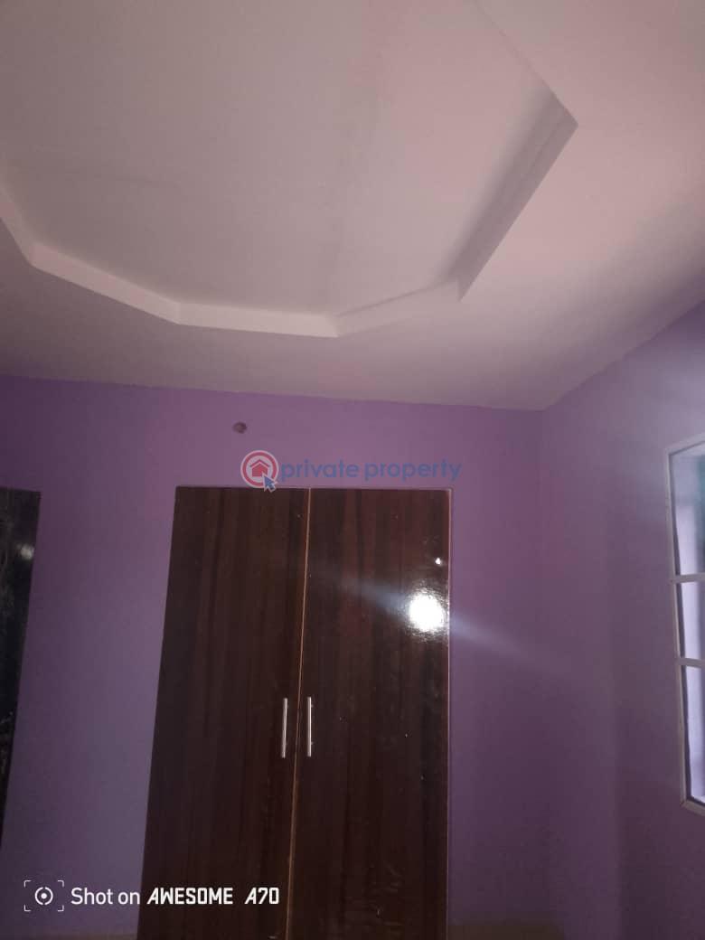 2 bedroom flat - 4 2 bedroom Block Of Flats For Rent Shalom Estate, Along Liberty Academy, Akala Express, Ibadan Akala Express Ibadan Oyo - 4