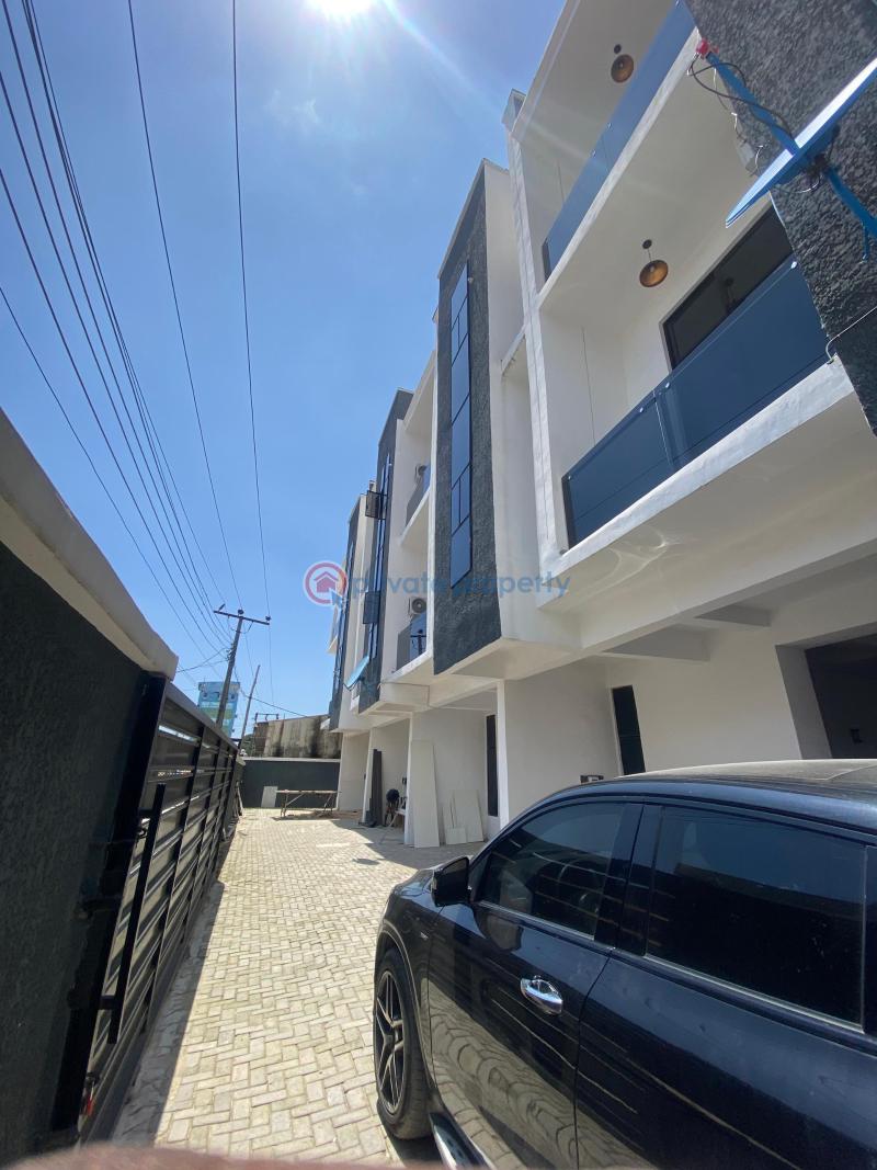 2 bedroom Block Of Flats For Sale Ajah Lagos - 0