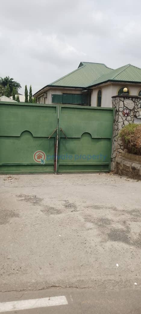 2 bedroom Mini Flat For Rent 69 Ali Akilu Crescent Asokoro Abuja Phase 1  - 3