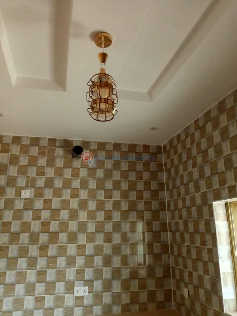 House For Rent At Oke Badan Estate Akala Ibadan. Ibadan Oyo - 3