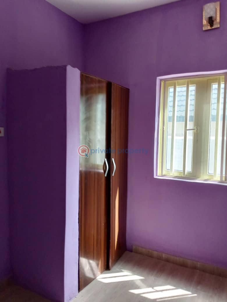 House For Rent At Oke Badan Estate Akala Ibadan. Ibadan Oyo - 4