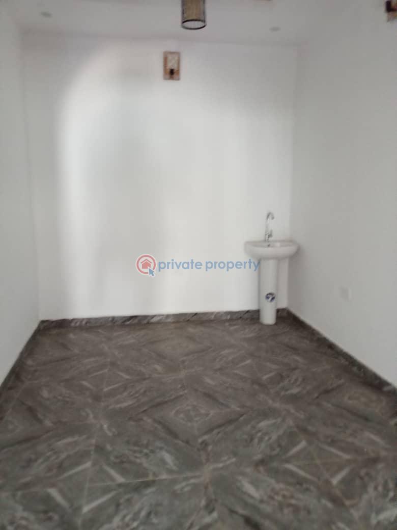 House For Rent At Oke Badan Estate Akala Ibadan. Ibadan Oyo - 1