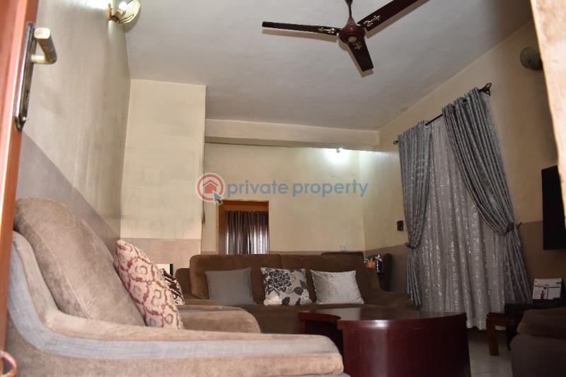 2 bedroom Block Of Flats For Sale By Old Tantalizer Garki II Abuja Phase 1  - 4