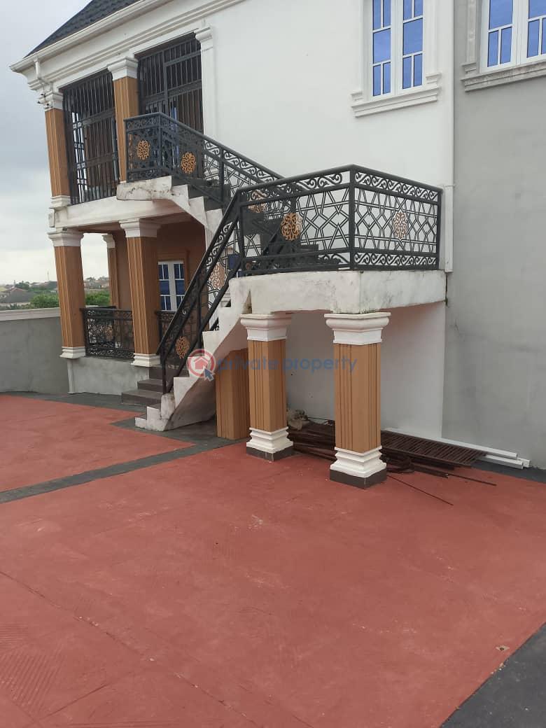 2 bedroom Block Of Flats For Rent Wisdom Estate, Akobo, Ibadan Akobo Ibadan Oyo - 0