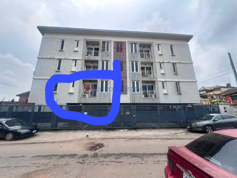 2 bedroom Block Of Flats For Sale Akinhamu Str Idi Araba Surulere Lagos - 1