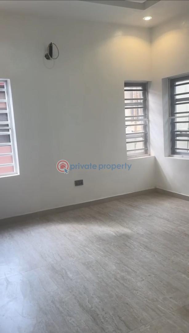 2 bedroom Flat & Apartment For Rent Adesina Street Off Obafemi Awolowo Way Ikeja Lagos - 4