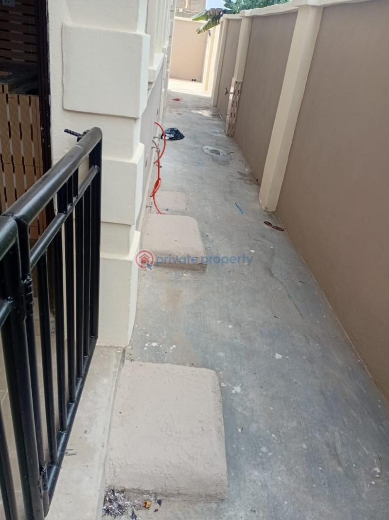 2 bedroom Block Of Flats For Rent Jankata, Kuola, Akala Express, Ibadan Akala Express Ibadan Oyo - 3