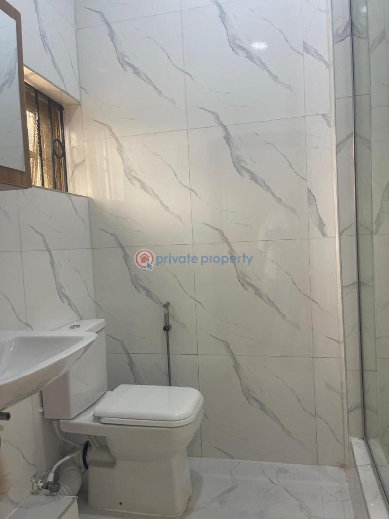 2 bedroom Block Of Flats For Rent Mowe Ogun area  - 2