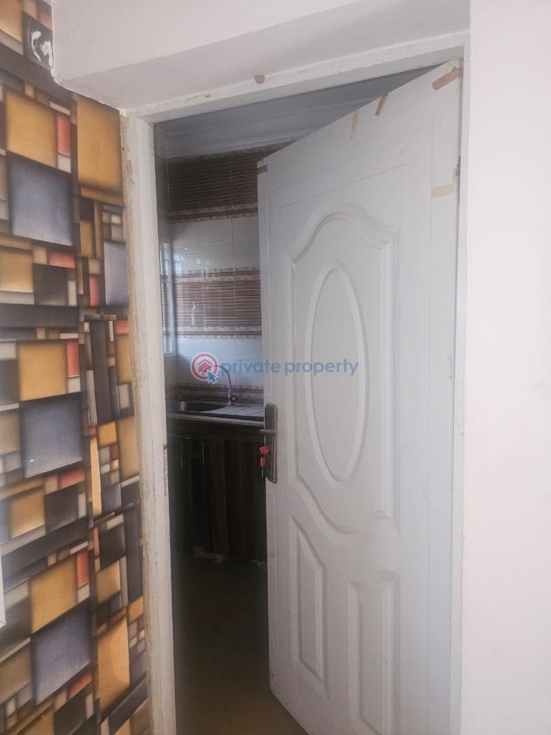 2 bedroom Block Of Flats For Rent Olounkemi Estate Elebu Akala Express Ibadan Oyo - 1