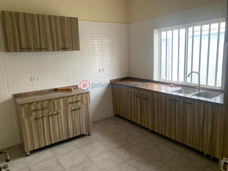 2 bedroom Block Of Flats For Rent Charity Drive, Akoto, Elebu, Akala Express, Ibadan Akala Express Ibadan Oyo - 4