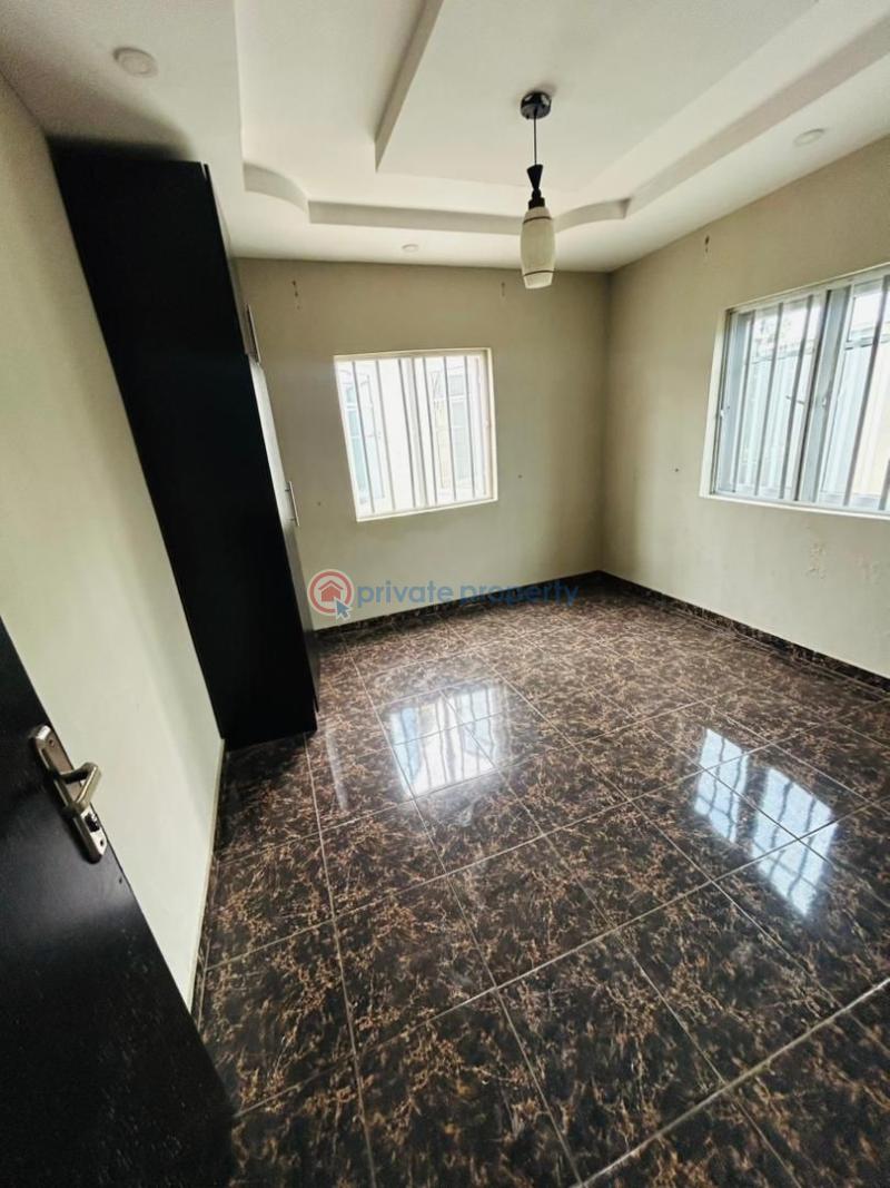 2 bedroom Block Of Flats For Rent Close To Taska, Akala Express, Ibadan Akala Express Ibadan Oyo - 7