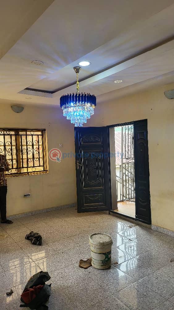 2 bedroom Block Of Flats For Rent Red Gate, Oluyole Estate Oluyole Estate Ibadan Oyo - 0