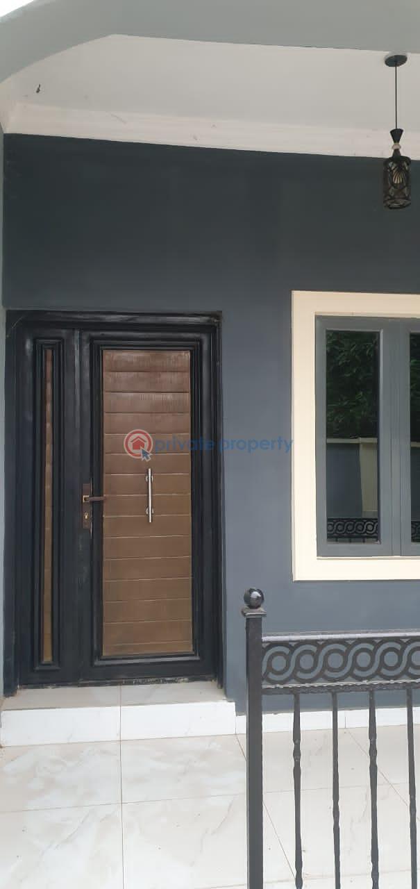 2 bedroom Block Of Flats For Rent Commodore Elebu Ibadan Oyo - 0