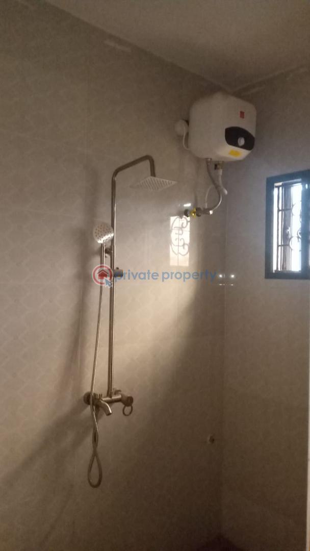 2 bedroom Block Of Flats For Rent Asaka Elebu Akala Express Ibadan Oyo - 2