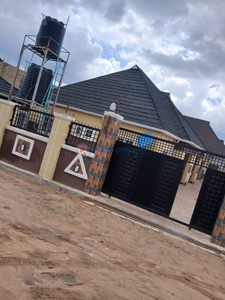 2 bedroom flat with all necessary facilities at dove estate ajila elebu rent 1m - 14 2 bedroom Block Of Flats For Rent Dove Estate Elebu Ibadan Oyo - 14