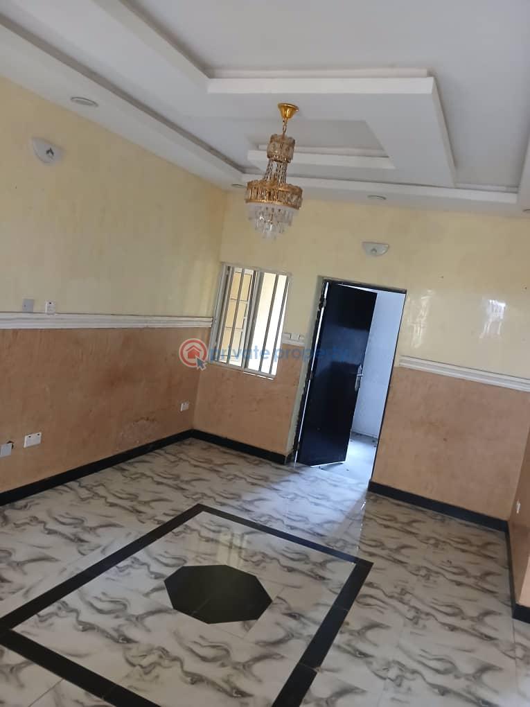 2 bedroom flat with all necessary facilities at dove estate ajila elebu rent 1m - 8 2 bedroom Block Of Flats For Rent Dove Estate Elebu Ibadan Oyo - 8