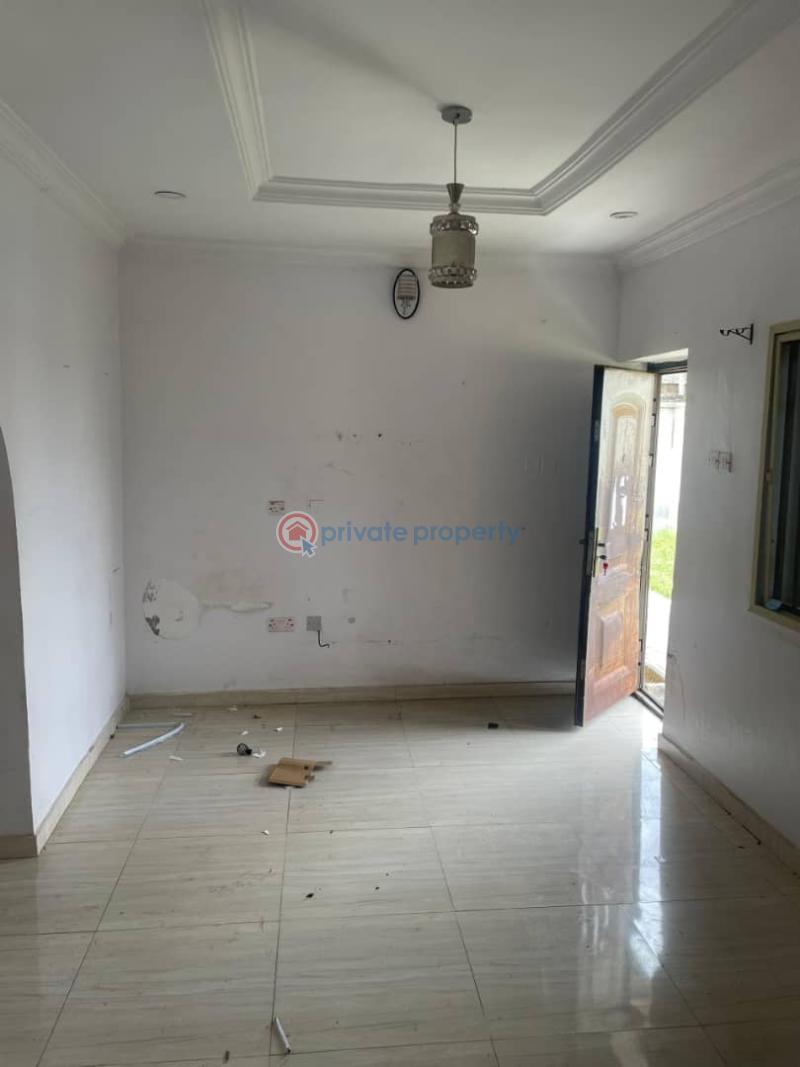 2 bedroom flat with bq in kolapo ishola gr - 2 2 bedroom Block Of Flats For Rent Kolapo Ishola Gra, Akobo Akobo Ibadan Oyo - 2