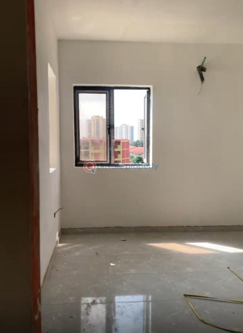 2 bedroom House For Sale Inside A Mini Estate On Eric Moore Road, Surulere Lagos - 1