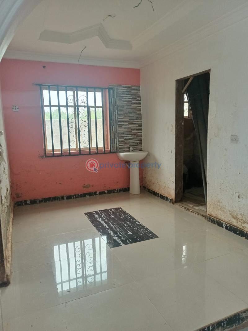 3 bedroom Detached Bungalow For Sale Agunfoye Igbogbo Ikorodu Lagos - 4
