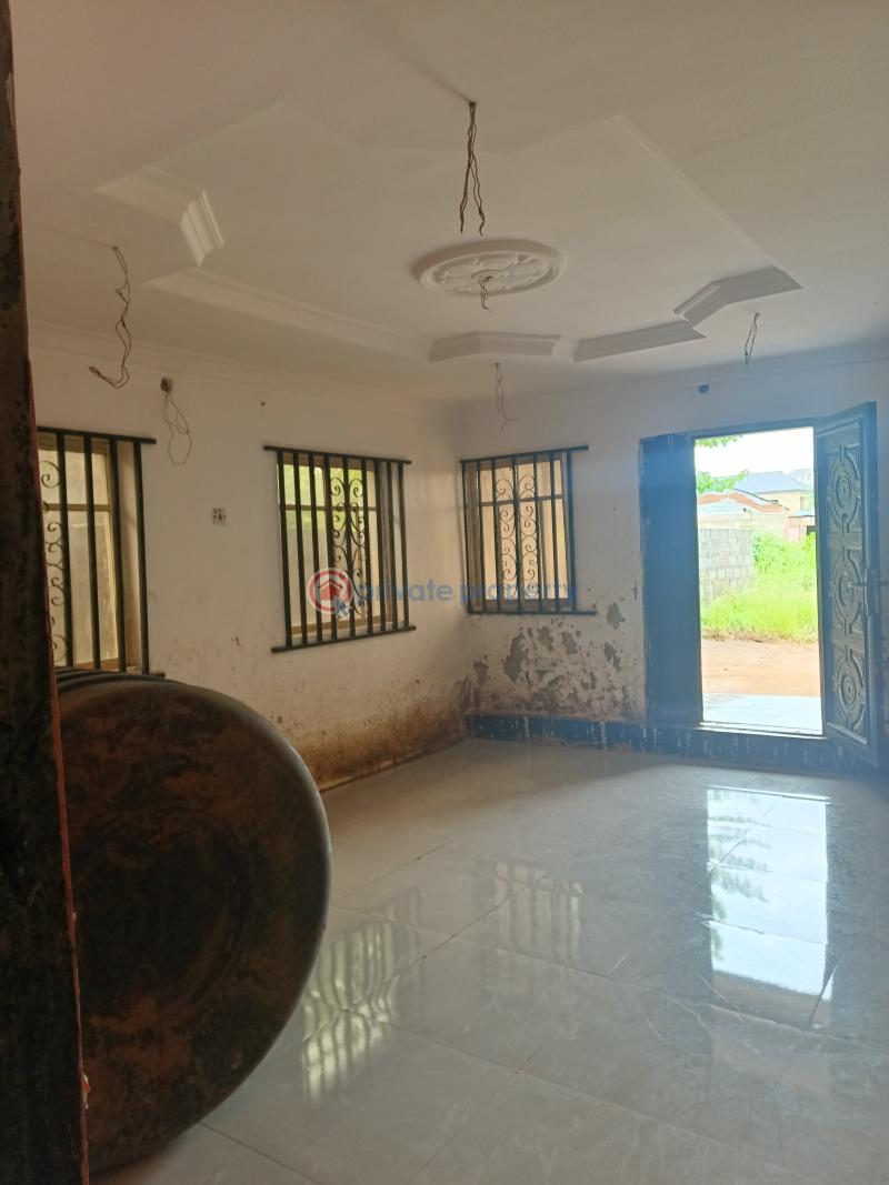 3 bedroom Detached Bungalow For Sale Agunfoye Igbogbo Ikorodu Lagos - 13