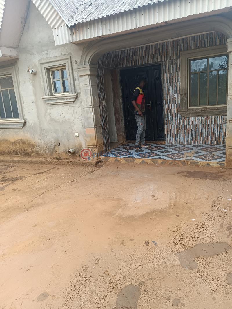 3 bedroom Detached Bungalow For Sale Agunfoye Igbogbo Ikorodu Lagos - 20