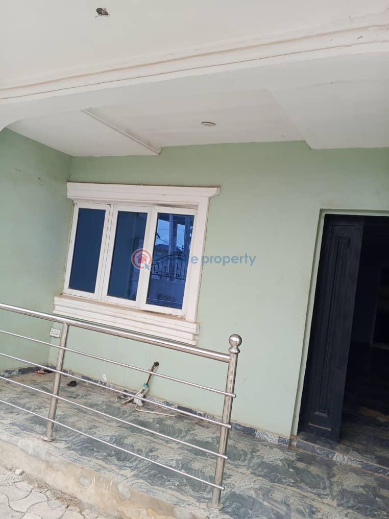 2 bedroom Block Of Flats For Rent Kasumu Estate Zone B Akala Express Ibadan Oyo - 1