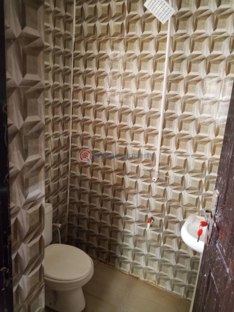 2 bedroom Block Of Flats For Rent Kasumu Estate Zone B Akala Express Ibadan Oyo - 4
