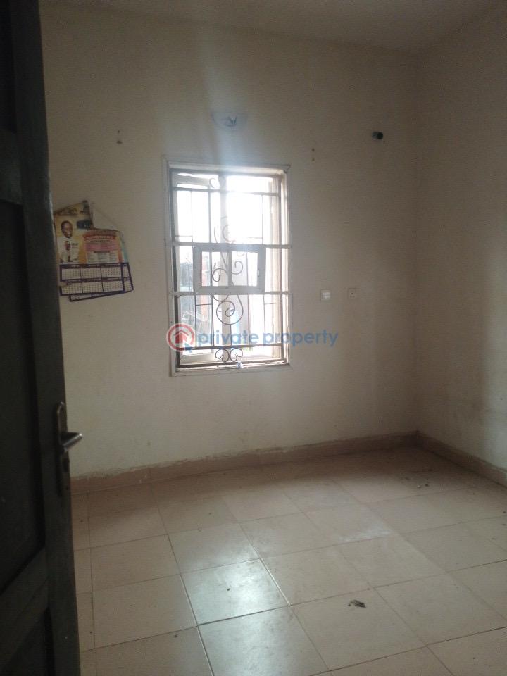 2 bedroom Block Of Flats For Rent Transformer Oloola, Asunle Tipper Garage, Akala Express, Ibadan, Akala Express Ibadan Oyo - 9