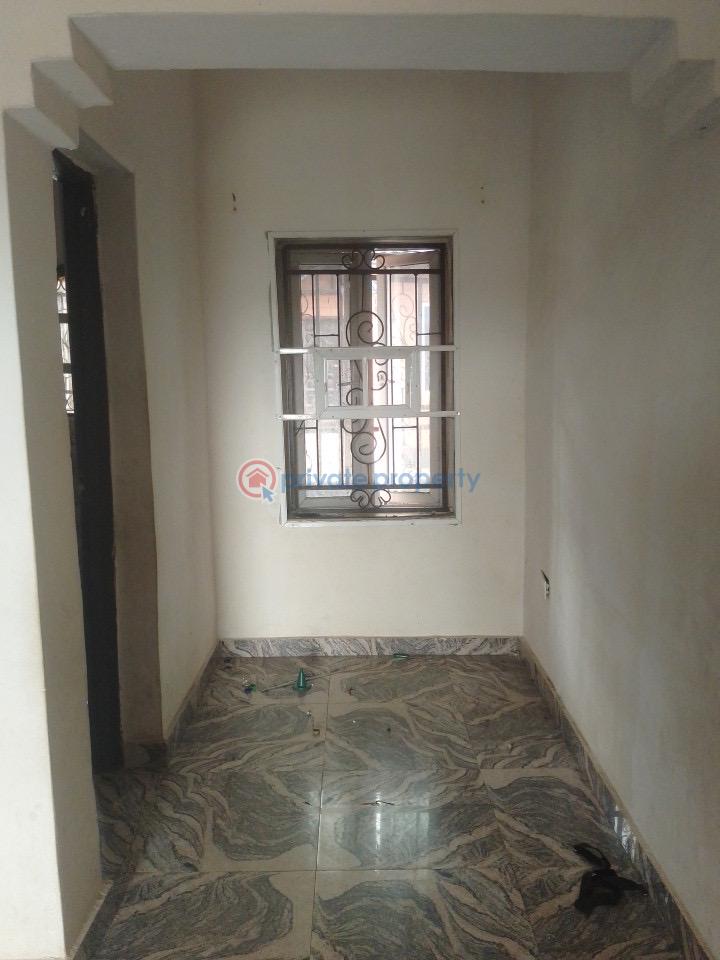 2 bedroom Block Of Flats For Rent Transformer Oloola, Asunle Tipper Garage, Akala Express, Ibadan, Akala Express Ibadan Oyo - 7