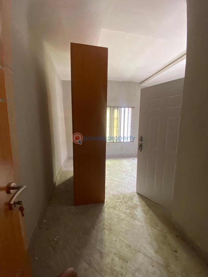 House For Rent At Dejo Oyelese, Off Adeyi Estate, Old Bodija Bodija Ibadan Oyo - 3