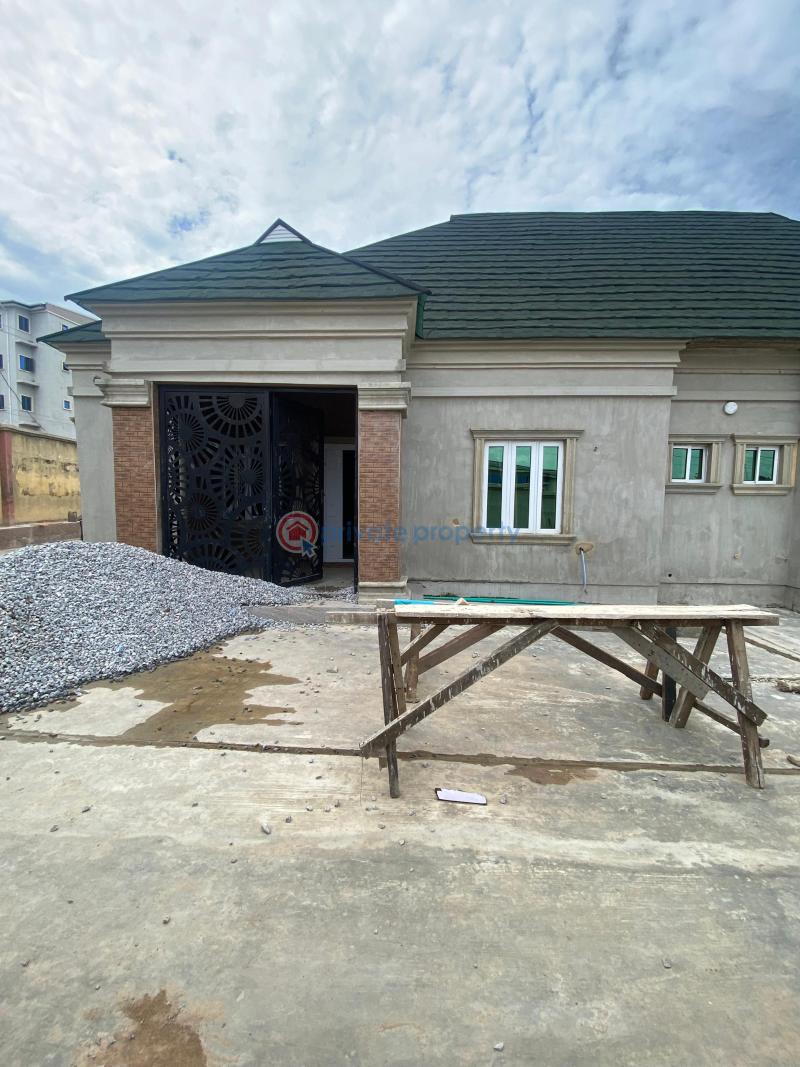 House For Rent At Dejo Oyelese, Off Adeyi Estate, Old Bodija Bodija Ibadan Oyo - 0