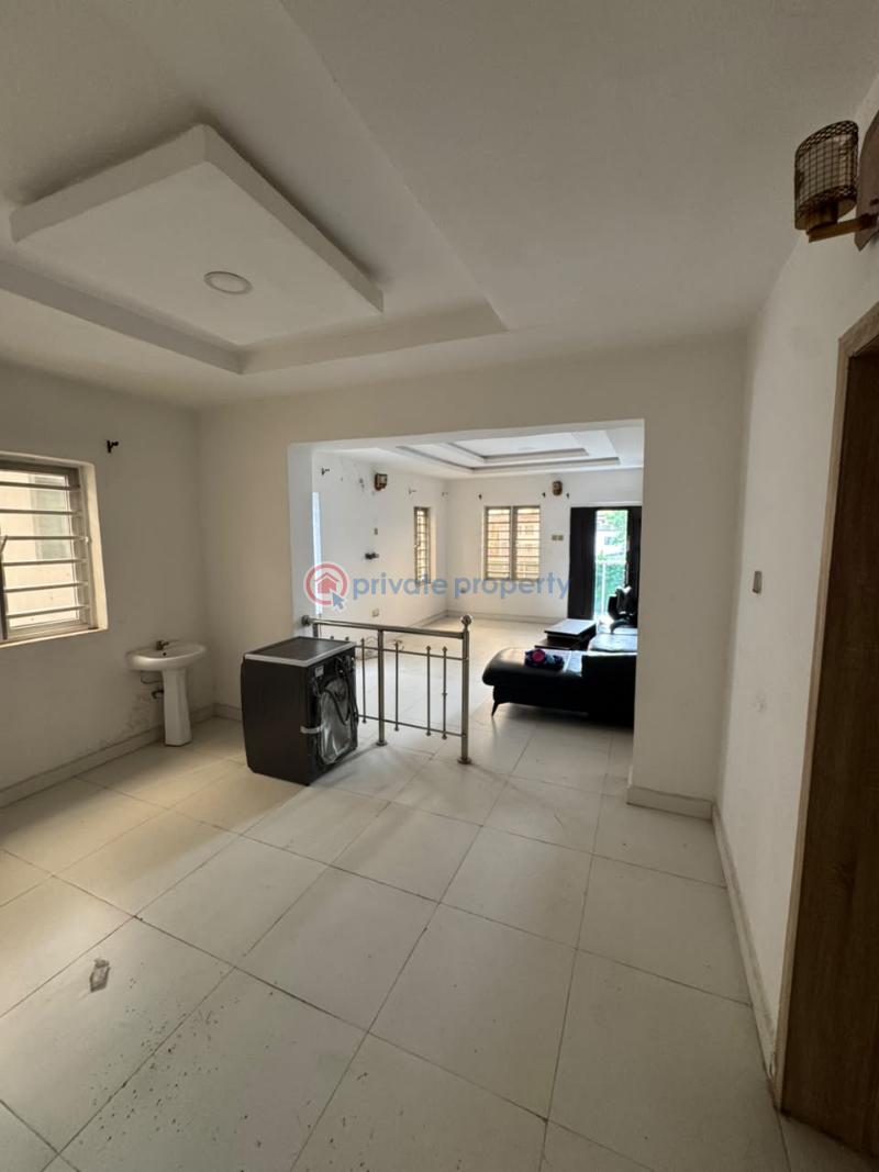 Flat & Apartment For Rent Adenuga, New Bodija, Ibadan Ibadan Oyo - 1