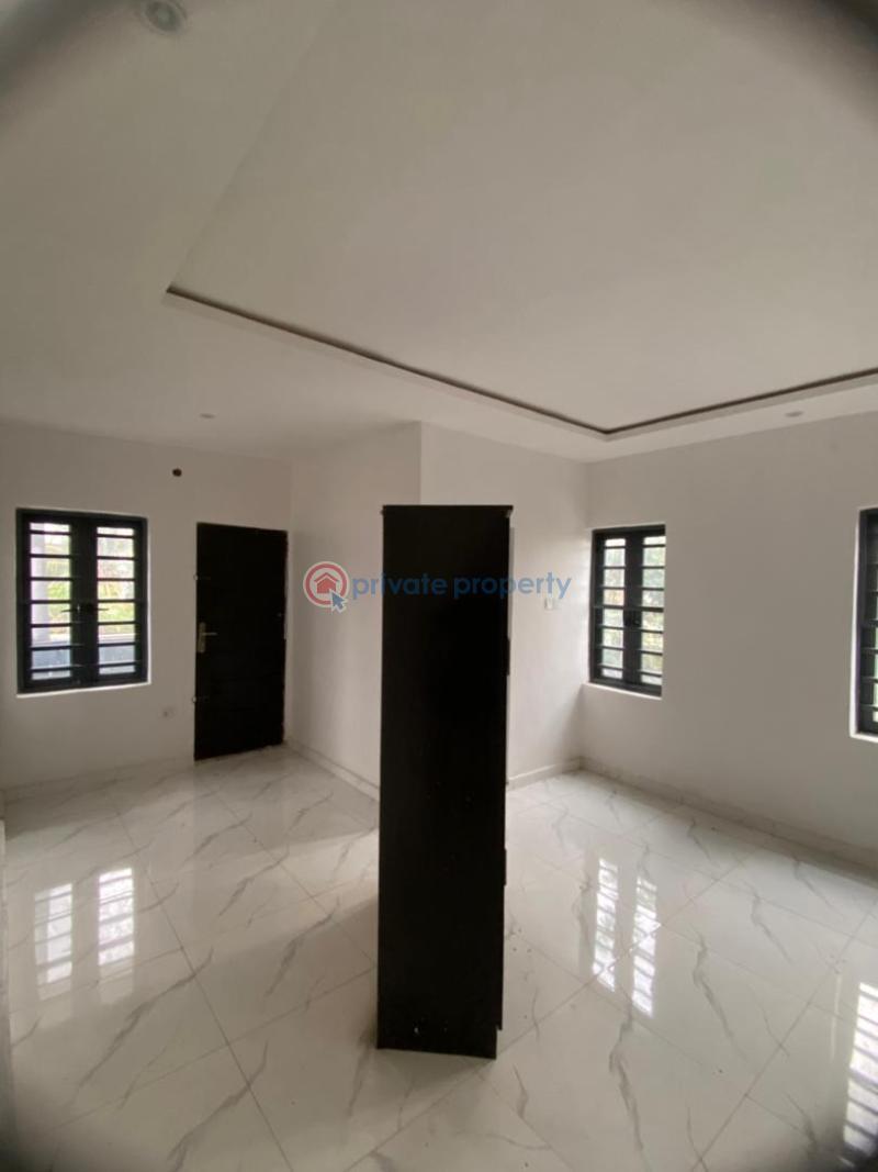 2 bedroom Block Of Flats For Rent Hassan Block, Elebu, Akala Express, Ibadan Akala Express Ibadan Oyo - 4