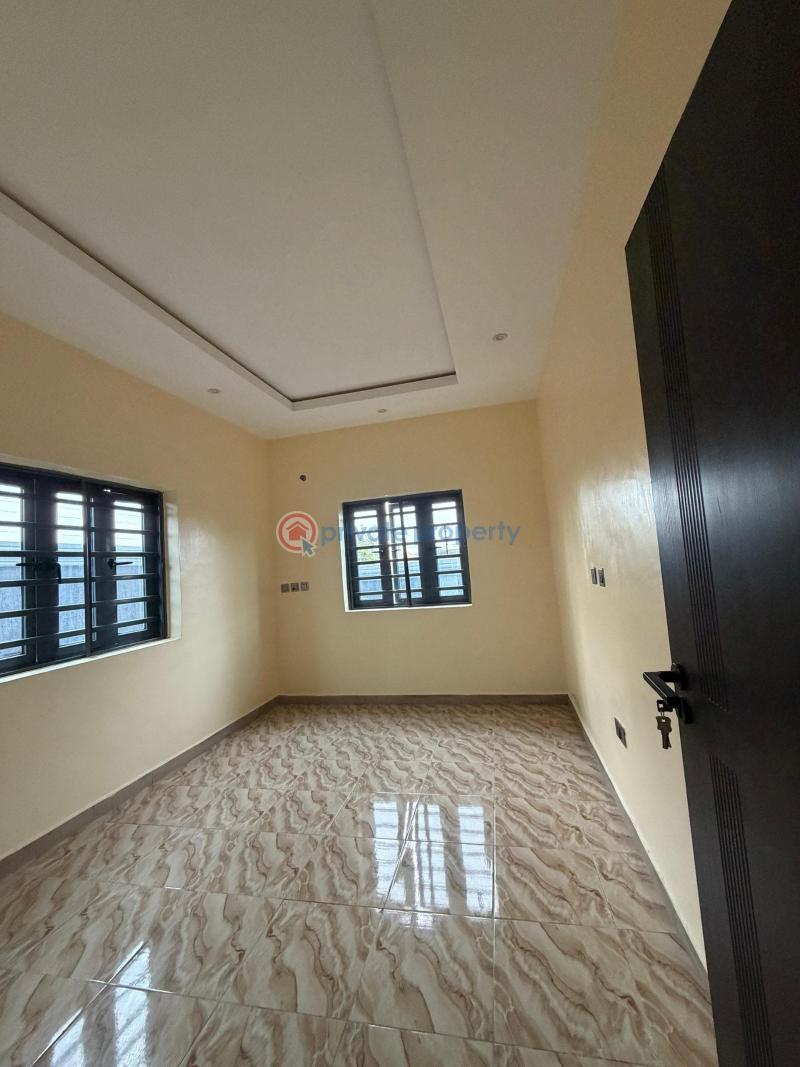 2 bedroom Block Of Flats For Rent Kasumu, Tipper Garage, Akala Express, Ibadan Akala Express Ibadan Oyo - 1