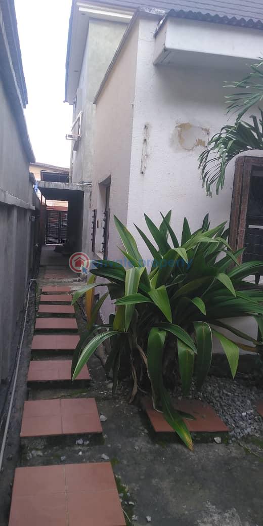 For rent 2 bedroom Flat & Apartment Allen Junction Allen Avenue Ikeja